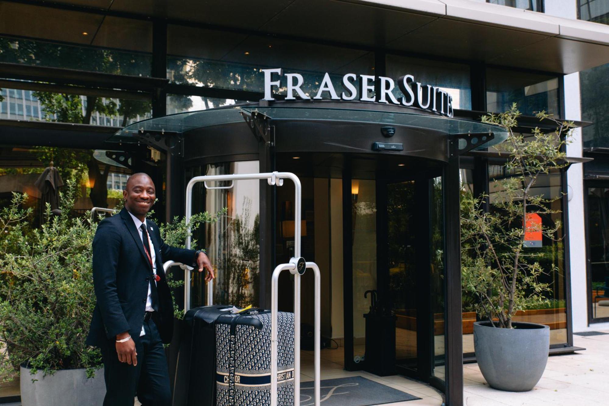 Fraser Suites Paris La Defense Курбьовоа Екстериор снимка Fraser Suites Paris